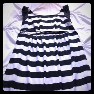 Motherhood Maternity Dress